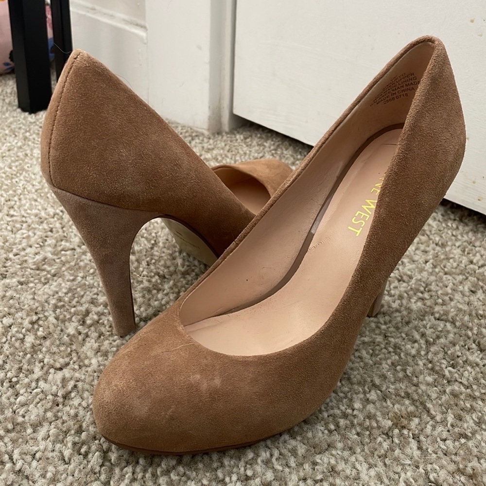 Nine West Nude Heels 6.5 M